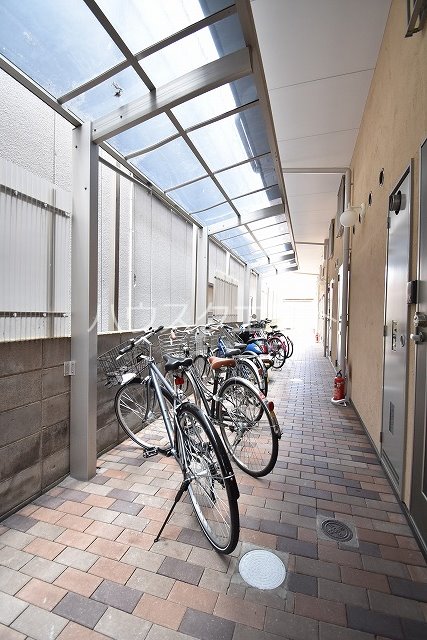 ロフティ西院 駐車場