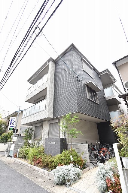 シャーメゾン高辻 外観