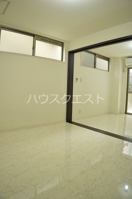 アンクル丹波口 リビング
