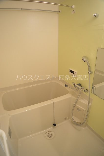 アドバンス京都西院パルティーレ 風呂画像