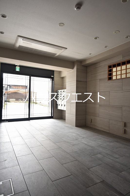 グランレブリー寺町松原 エントランス