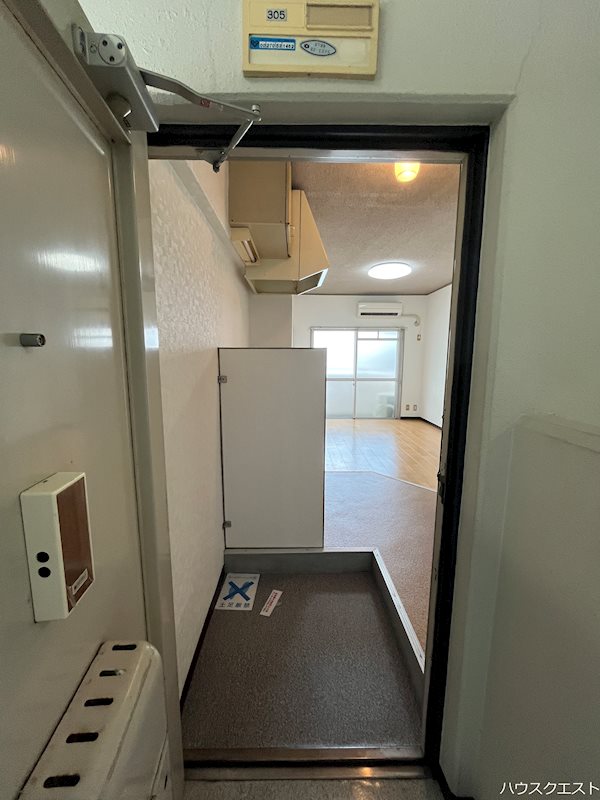 サンハイム島谷 玄関