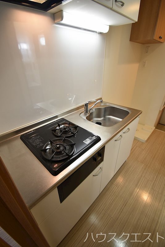 ウイングウッド東山 キッチン