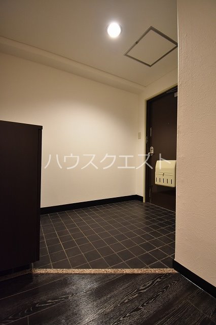 インペリアル五条 玄関