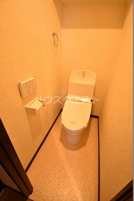 サクシード東山七条 トイレ