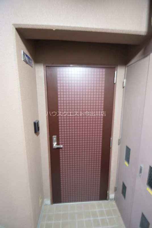 エルフレックス 玄関