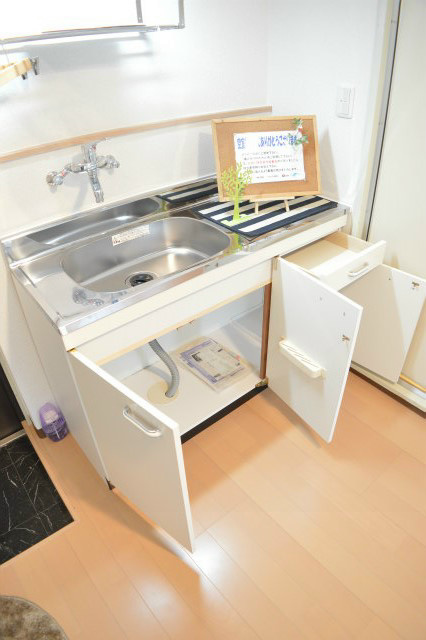 メゾンジュネス キッチン