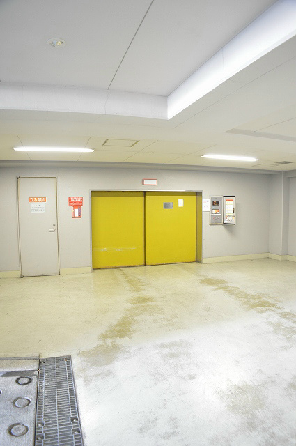 パインフィールド御池 駐車場