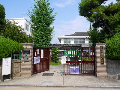 i.レジデンス御所北 京都市立室町小学校