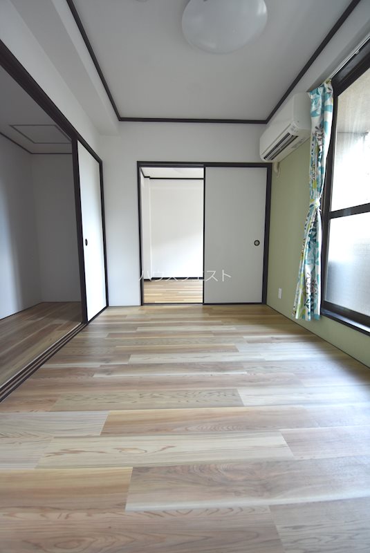 アスターナ9BOX 部屋１（開放時）