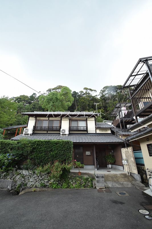 松ケ崎タウンハウス祥　北棟 エントランス