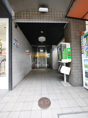 シティライト六角 エントランス