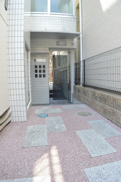 プリオーレ中堂寺 エントランス