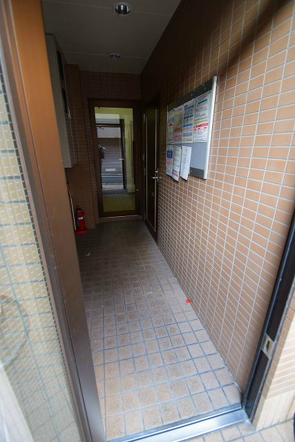 ルミエール東山 エントランス