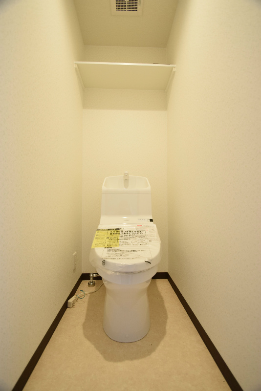 サクシード京都御所西 トイレ