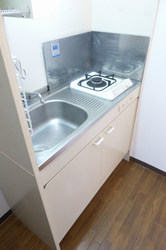 ヴィラ東海15号館 キッチン