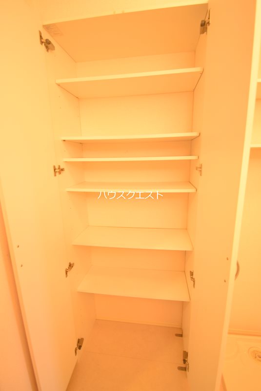 オーキッド 収納