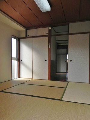 アビタ北白川 和室