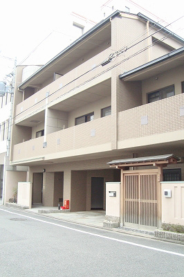アビターレ室町 外観