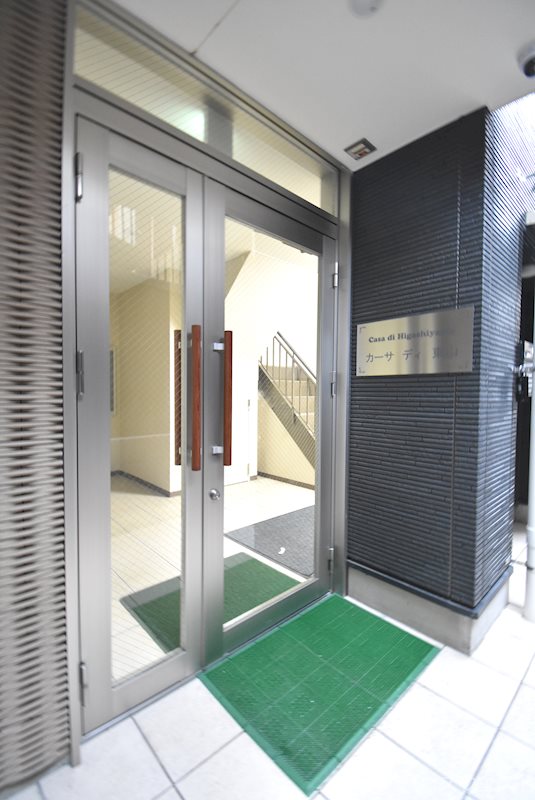 Casa di Higashiyama(カーサディ東山） エントランス