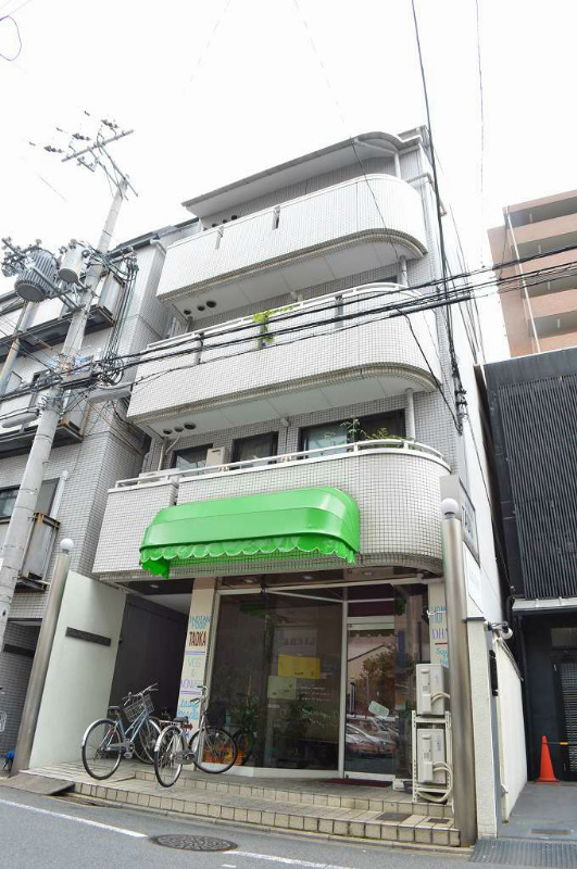 バインオーククリビア 外観