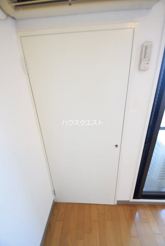 エクレール葵 玄関