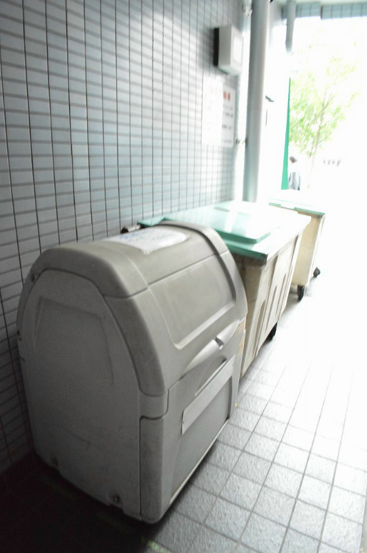 グランフォルム御池 ゴミ出しBOX