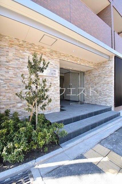 ヘラクレス円町 エントランス
